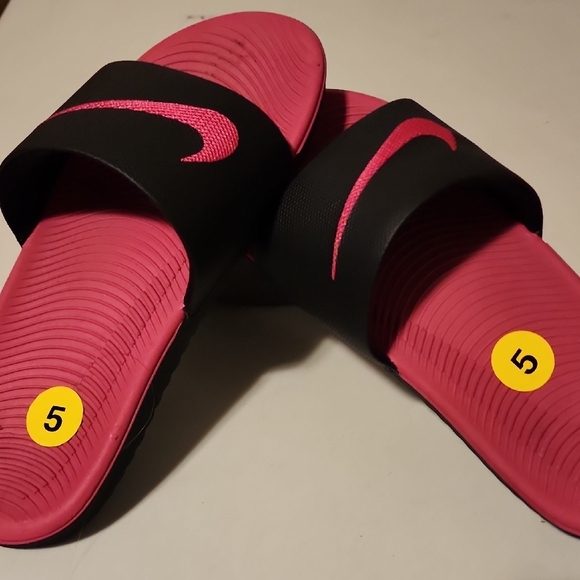 Nike Accessories - NWT Nike Black and Pink Slide Sandals